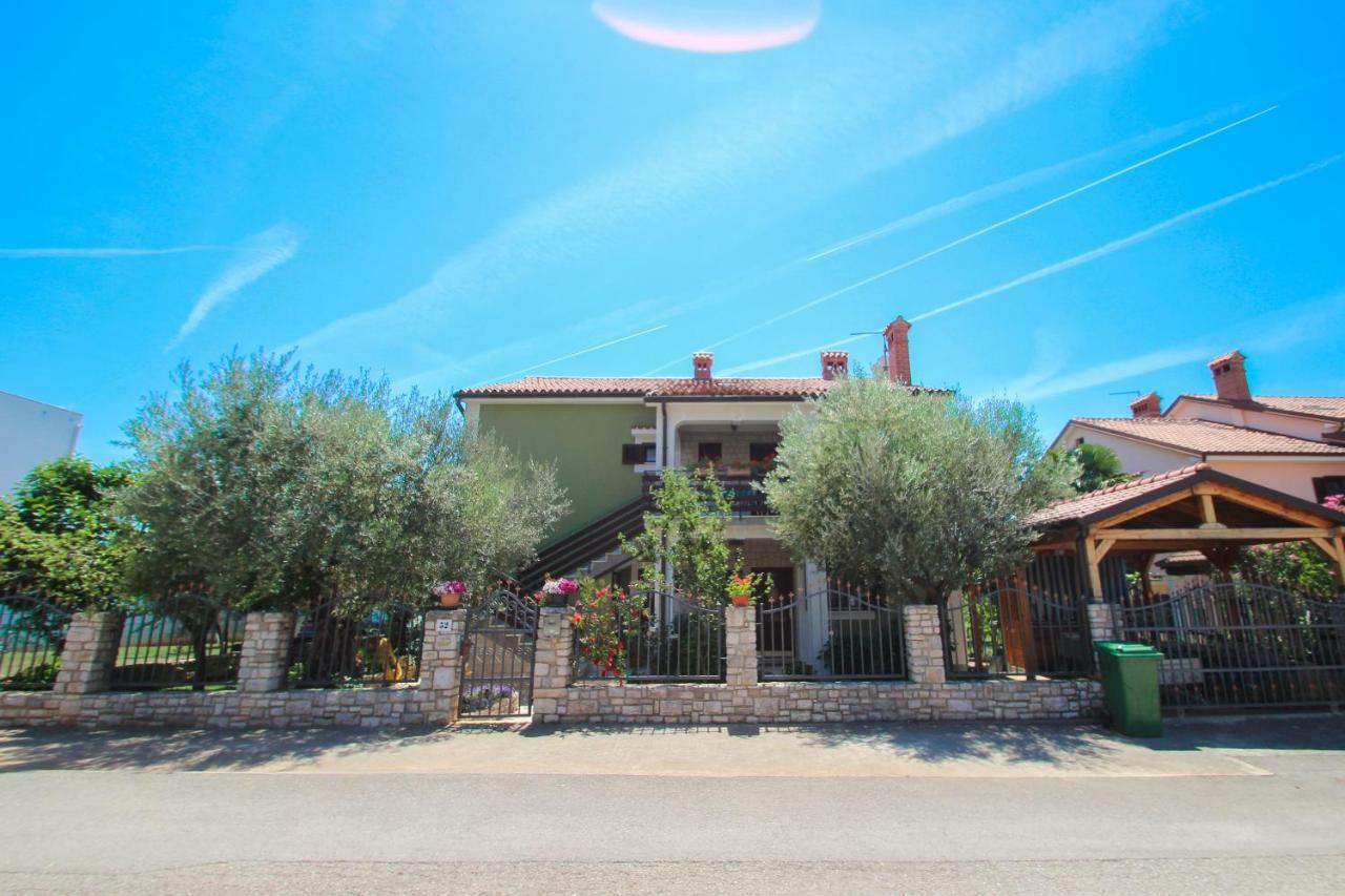 Zelena Oaza Apartment Novigrad Istria Esterno foto